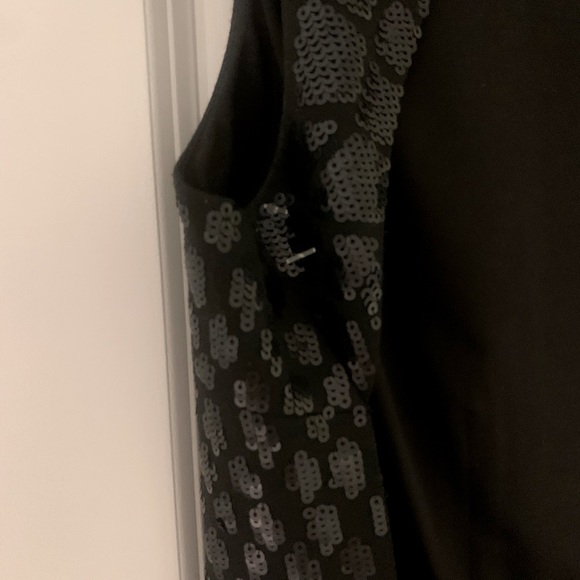 Sexy little sequin dress - Picture 4 of 4